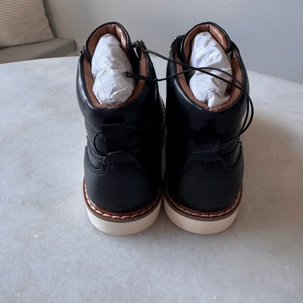 Boys Black Leather Lace-Up Boots
